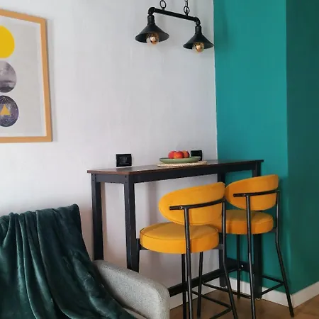 The Unique Loft In Durres, Walk To Appartamento