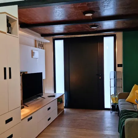 Appartement The Unique Loft In Durres, Walk To